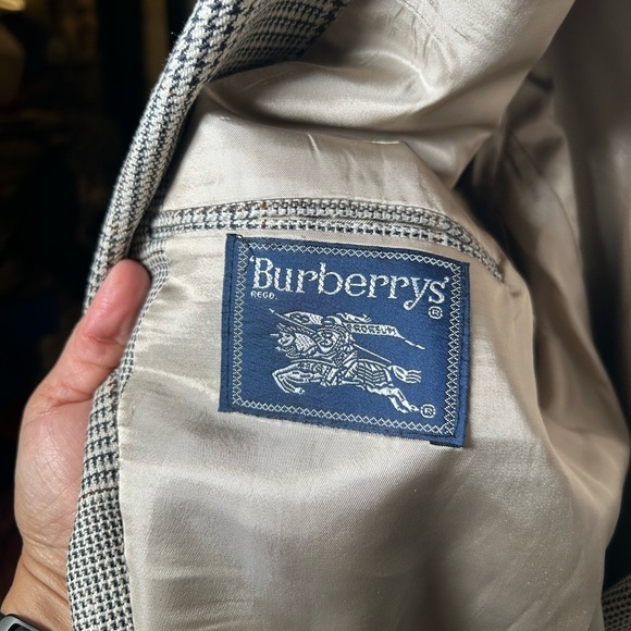 Burberry Jackets & Coats | Vintage Burberry Blazer - Picture 13 of 14